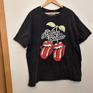 Rolling Stones Cherry Stem Tongues tshirt Black cotton Size XXL